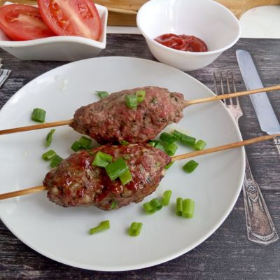 Мясное блюдо чеченской кухни - сочный, нежный и вкусный кебаб в фольге